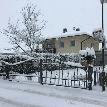 Apartament Hochzillertalblick *